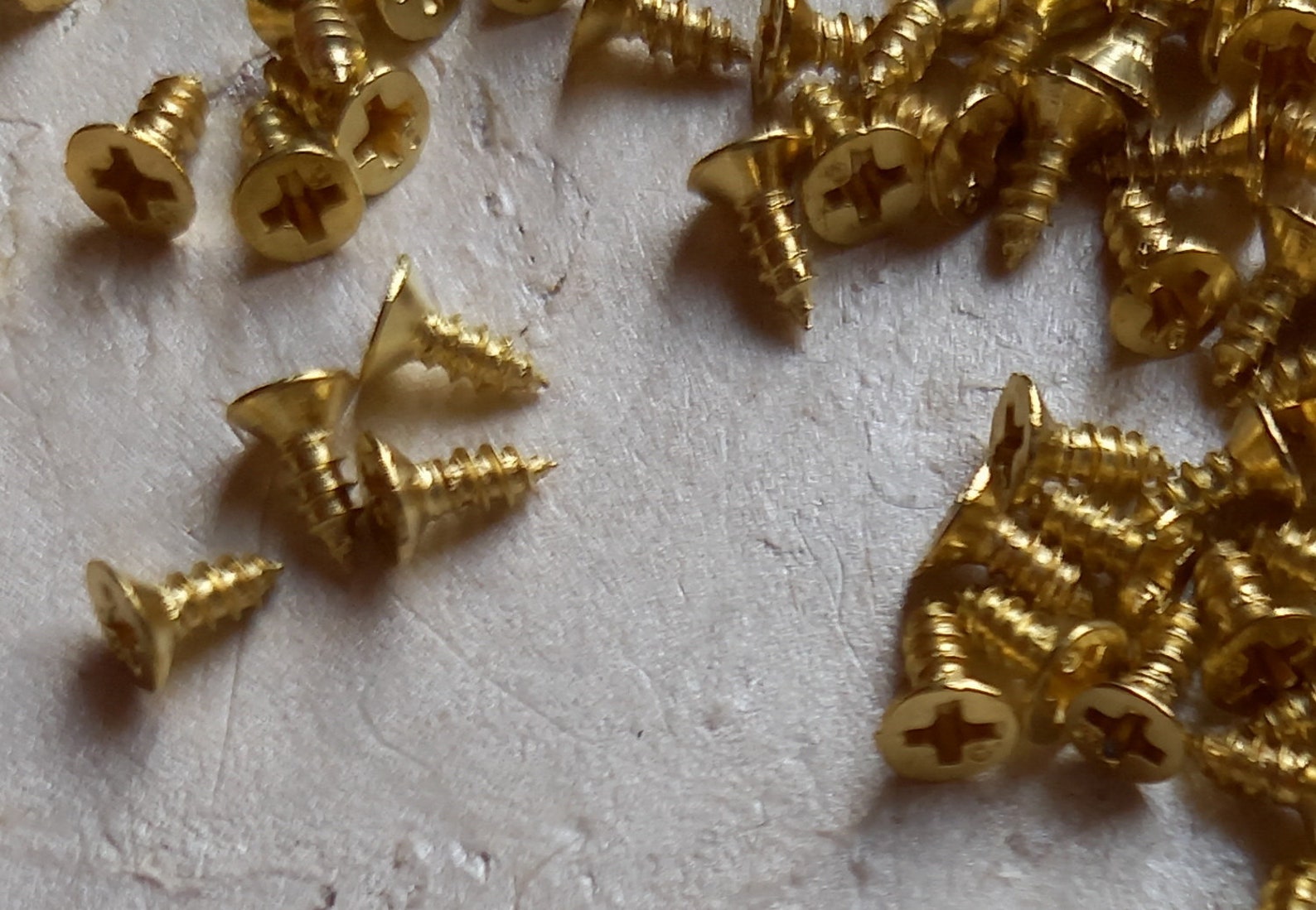 2 X 5 Mm Miniature Screws 100 Psc Small Gold Screws Screws for Hinges