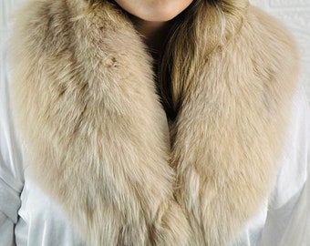 Fluffy detachable fox fur scarf beige, handmade luxury fur wrap, soft elegant fur stole