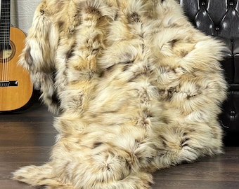 Fox fur real throw blanket beige natural elegant bedspread & fox fur rug for living room and bedroom decor