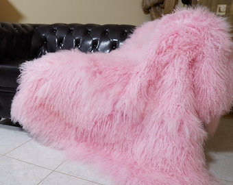 Luxurious Real Pink Mongolian Fur Sheepskin Throw Blanket Full Skin Fluffy Wool Luxury Genuine Fur Bedspread Handmade Sofa Accent Gift