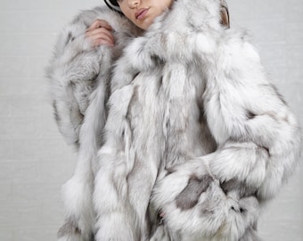 Fox fur natural color coat jacket with collar for women personalized stylish winter fur fashion