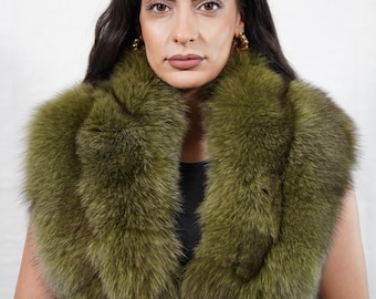 Elegant soft fox fur collar scarf green, elegant fluffy fur shawl, luxury warm fur stole