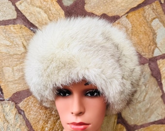Luxurious Real Fox Fur Hat Natural - Handcrafted Elegance for Winter Chic - Ethically and Organically Farmed Fox Fur