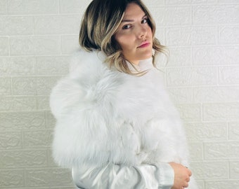 Luxurious Bridal Real Fur Stole Neck Warmer- Handcrafted Fur Etol Wedding Scarf Elegance for Your Special Day