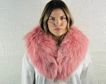 Luxurious Pink Real Fox Fur Collar - Handcrafted Fashion Accessory for Winter Elegance
