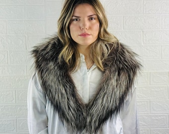 Luxurious Real Fox Full Skin Fur Collar Natural Silver Detachable - Stylish Statement Piece for Winter Fashion for Women and Men