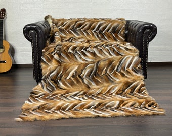 Luxurious Real FOX Fur Blanket Throw - Personalized Handcrafted Warmth for Home Decor - Organically and Ethically Farmed Fox Fur