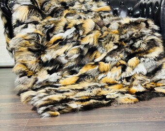 EXCLUSIVE DOUBLE SIDED Real Fox Fur Throw Cross • Large fur Area Rug • Fox Fur • Ethically and Organic Farmed Fox • Scandinavian Decor