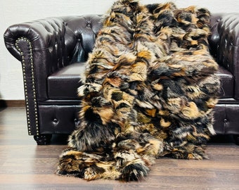 Luxurious Real Fox Fur Rug - Handcrafted Natural Fox Fur Throw for Home Decor - Organically and Ethically Farmed Fox Fur