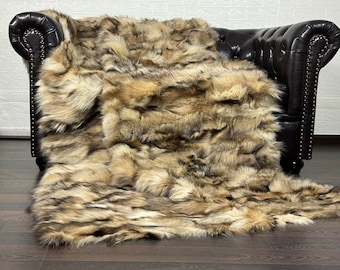 Luxurious Real FOX Fur Blanket Throw Beige - Personalized Handcrafted Warmth for Home Decor - Organically and Ethically Farmed Fox Fur