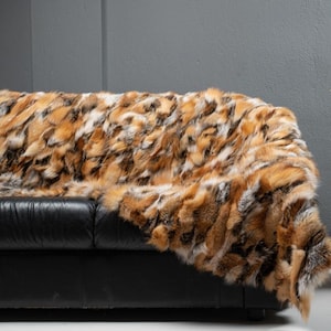 Real DOUBLE SIDED Fox Fur Throw • Personalized Genuine Fur Throw Rug • Housewarming Gift • Handmade Vintage Fur Throw for Living Room