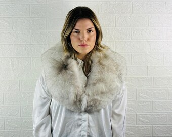 Gorgeous Real Fox Fur Collar Natural Detachable - Stylish Statement Piece for Winter Fashion for Women and Men