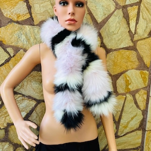 BEAUTIFUL Real Fox Fur Scarf Colorful – Cozy Winter Wrap – Luxurious, Sustainable Fashion Statement