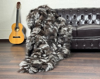 Luxurious Real Fox Fur Rug Silver - Handcrafted Natural Fox Fur Throw for Home Decor - Organically and Ethically Farmed Fox Fur
