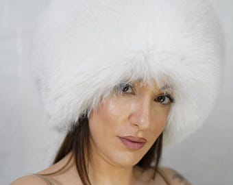 GORGEOUS Real Fox Fur Hat White - Handcrafted Elegance for Winter Chic - Ethically and Organically Farmed Fox Fur
