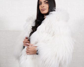 Alpaca fur jacket white hooded leather lines luxurious handmade
