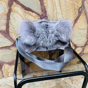 ELEGANT Frost Natural Fox Fur Bag - Handcrafted Fashion Accessory - Elegant & Soft Fur Handbag