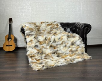 Real DOUBLE SIDED Real Golden Natural FOX fur Blanket • Personalized Fox Fur Blanket • Ethically and Organic Farmed Fox• Scandinavian Decor
