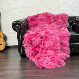 Real Fuchsia Fox Fur Throw • Personalized Genuine Fur Throw Rug • Housewarming Gift • Handmade Vintage Fur Throw for Living Room