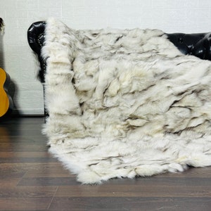 EXCLUSIVE Real FOX FUR Throw • Large fur Area Rug • Fox Fur Rug • Ethically and Organic Farmed Fox Fur • Scandinavian Decor
