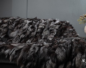 Real Silver Fox Fur Throw • Personalized Genuine Fur Throw Rug • Housewarming Gift • Handmade Vintage Fur Throw for Living Room n Bedroom