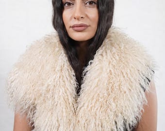 Mongolian sheepskin fur collar cream beige fluffy wool luxury winter accessory women