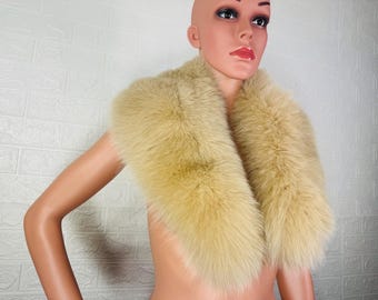 Elegant soft fox fur collar scarfbeige, detachable fluffy fur wrap, luxury warm fur stole