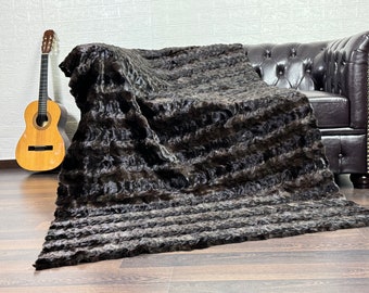 Real Brown Mink Fur Throw 47x88 in • Personalized Genuine Fur Throw Rug • Handmade Vintage Fur Throw for Living Room n Bedroom