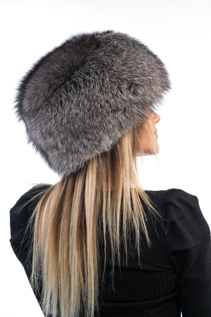 Fur hats hotsell ladies