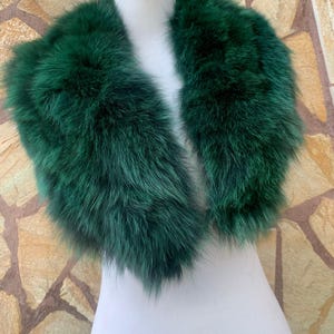 Cuello de piel verde • Cuello de piel de zorro real • Bufanda de piel real • Abrigo de piel • Chal de piel