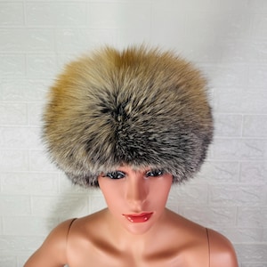 Elegant Real Fox Fur Hat Golden Full Skin - Handcrafted Elegance for Winter Chic - Ethically and Organically Farmed Fox Fur