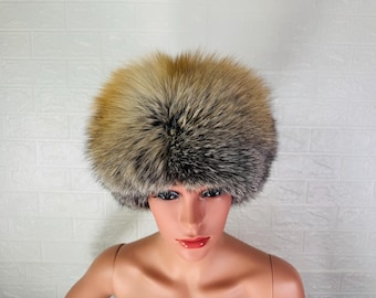 Elegant Real Fox Fur Hat Golden Full Skin - Handcrafted Elegance for Winter Chic - Ethically and Organically Farmed Fox Fur