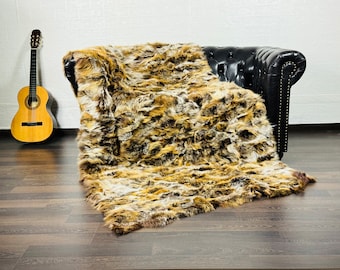Real Fox Fur Throw • Personalized Genuine Fur Throw Rug • Handmade Vintage Fur Throw for Living Room n Bedroom