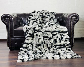 Double-sided real fur rex rabbit throw blanket chinchilla print color bedspread rabbit fur rug for living room and bed decor