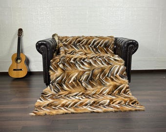 Luxurious Real FOX Fur Blanket Throw - Personalized Handcrafted Warmth for Home Decor - Organically and Ethically Farmed Fox Fur