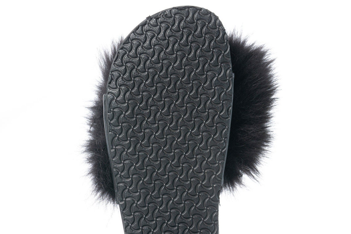 black fuzzy slides womens