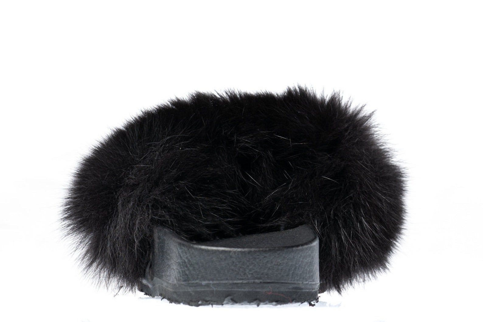 black fuzzy slides womens