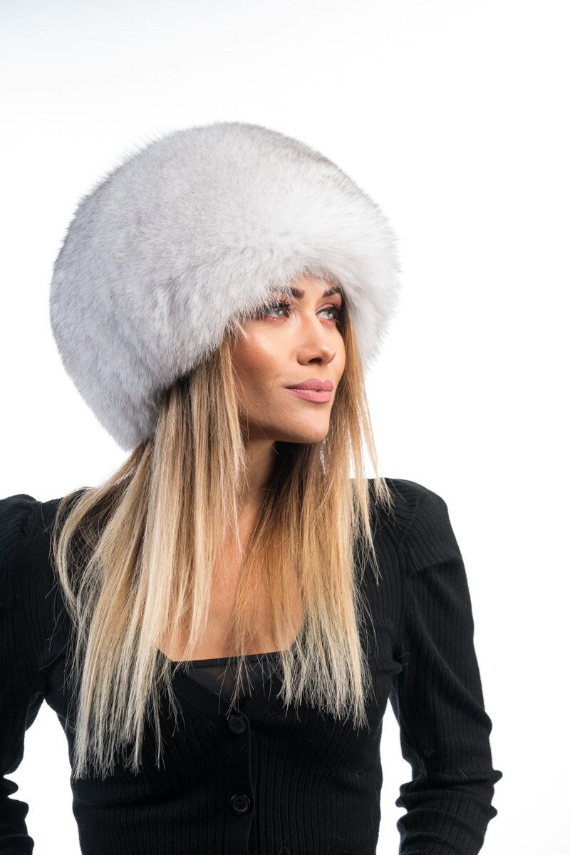 Female on sale fur hats