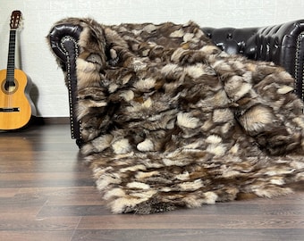 Luxurious Real FOX Fur Blanket Throw - Personalized Handcrafted Warmth for Your Home Decor - Organically and Ethically Farmed Fox Fur