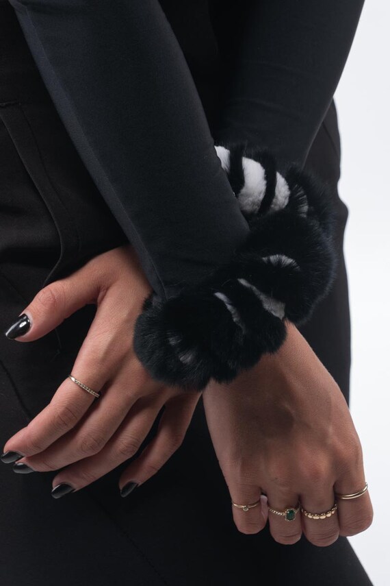 Fox Fur Cuffs in Black