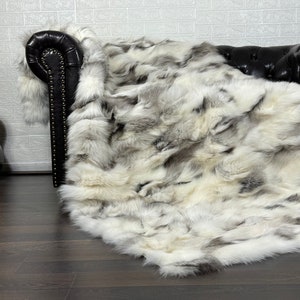 Luxurious DOUBLE SIDED Real FOX Fur Blanket Throw - Personalized Handcrafted Warmth for Home Decor -Organically and Ethically Farmed Fox Fur