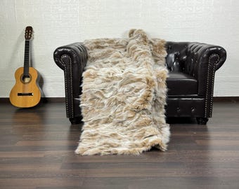 Luxurious Real FOX Fur Blanket Throw Beige- Personalized Handcrafted Warmth for Home Decor - Organically and Ethically Farmed Fox Fur