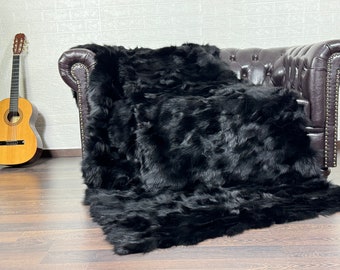 Luxury Real FOX Fur Blanket Throw Black - Personalized Handcrafted Warmth for Home Decor - Organically and Ethically Farmed Fox Fur