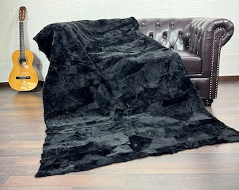 EXCLUSIVE Real SHEEPSKIN FUR Throw  Blanket Black • Large Area Rug  • Ethically and Organically Wool Rug