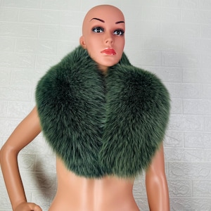 PRECIOSO collar de PIEL DE ZORRO verde real • Accesorio de moda de invierno hecho a mano • Bufanda de piel real • Abrigo de piel • Chal de piel