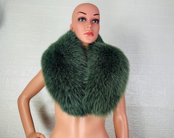 GORGEOUS Real Green FOX FUR Collar • Handcrafted Winter Fashion Accessory • Real Fur Scarf • Fur Wrap • Fur Shawl