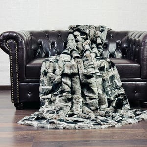 Rex rabbit fur throw blanket chinchilla print color luxurious bedspread rabbit fur rug for living room and bed decor