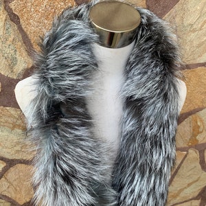 Gray Blue Fur trim for hood • Fox Fur Collar Scarf •  Fur Trim for Jacket • Fur Trim with Zipper Adjustment