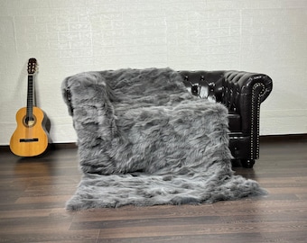 Luxurious Real FOX Fur Blanket Throw Gray - Personalized Handcrafted Warmth for Home Decor - Organically and Ethically Farmed Fox Fur