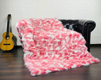 BEAUTIFUL DOUBLE SIDED Real White Pink Fox Fur Blanket • Personalized Fox Fur Blanket Throw • Ethically and Organic Farmed Fox Fur